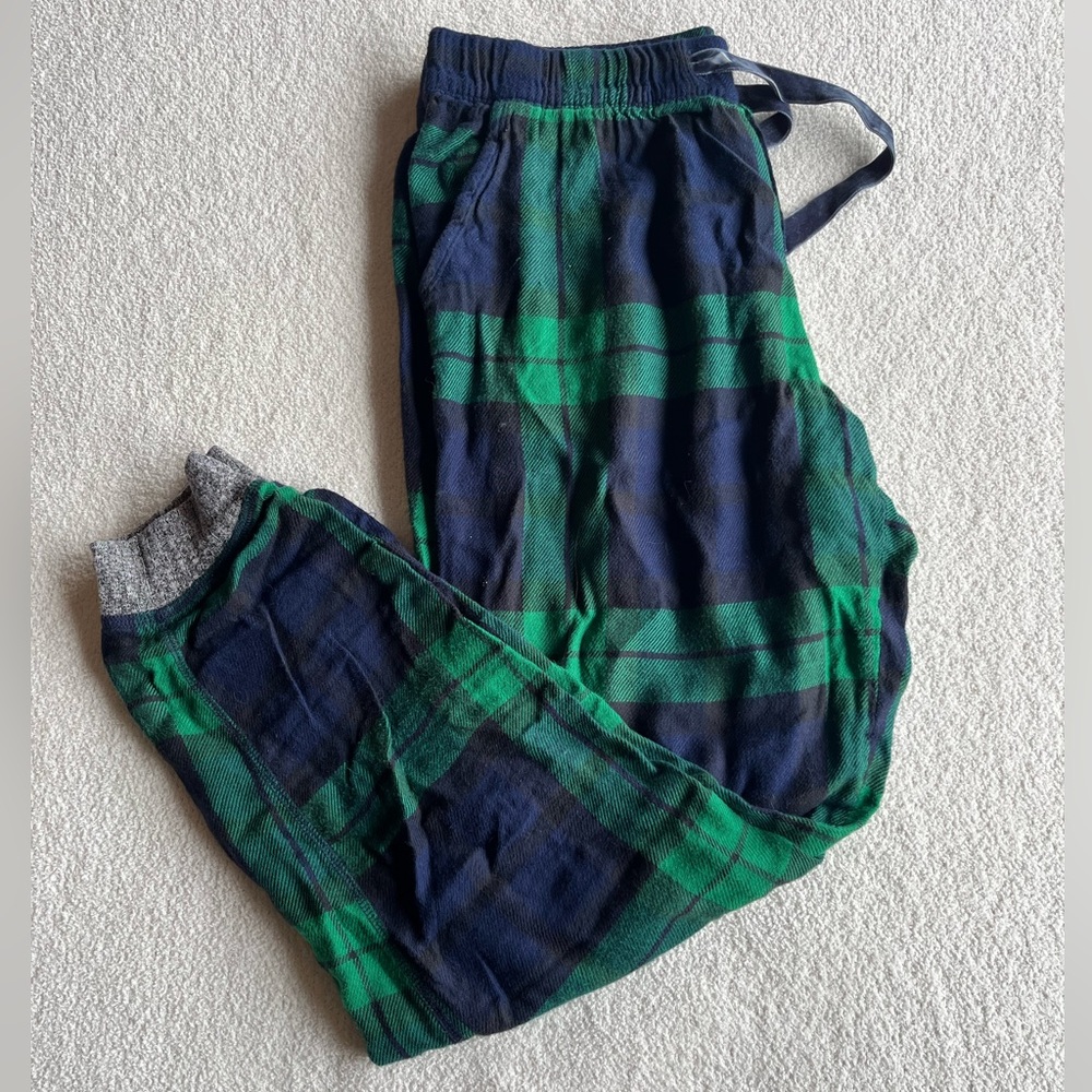 Small Long, Aerie, plaid pajama pants, super cute!